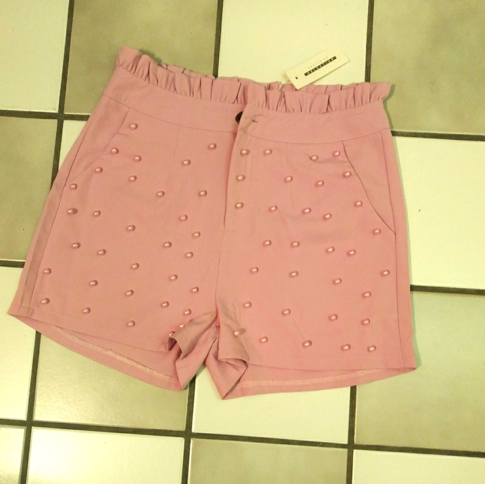 NWT CBR dress shorts sz L